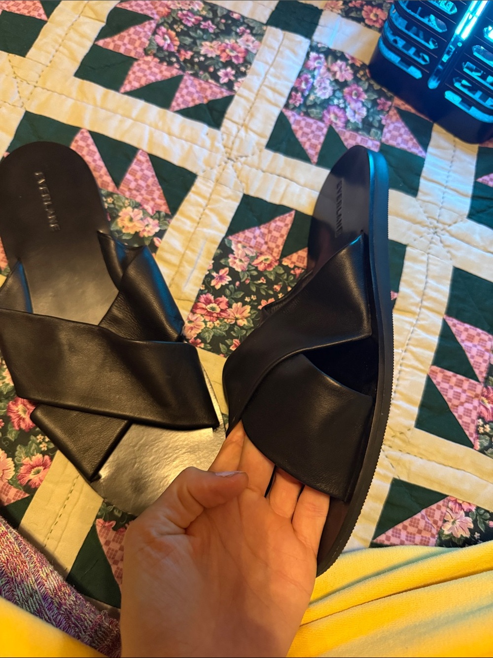 Everlane Black Leather Cross-Band Slide Mules - Picture 5 of 9